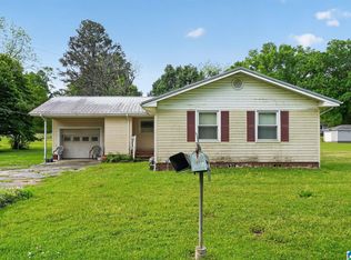 1600 Roberts Dr, Bessemer, AL 35023