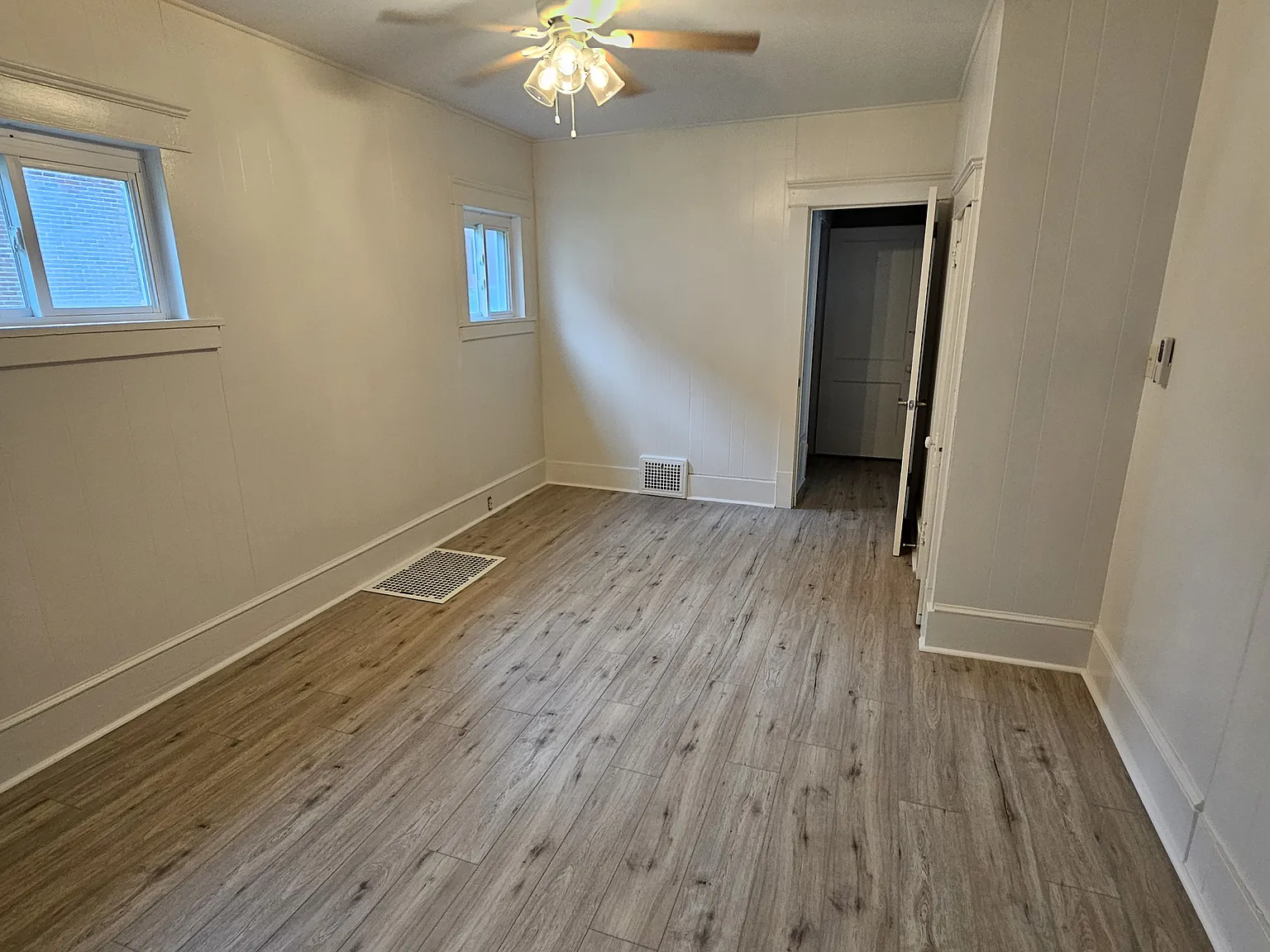617 Plum St — Photo 4