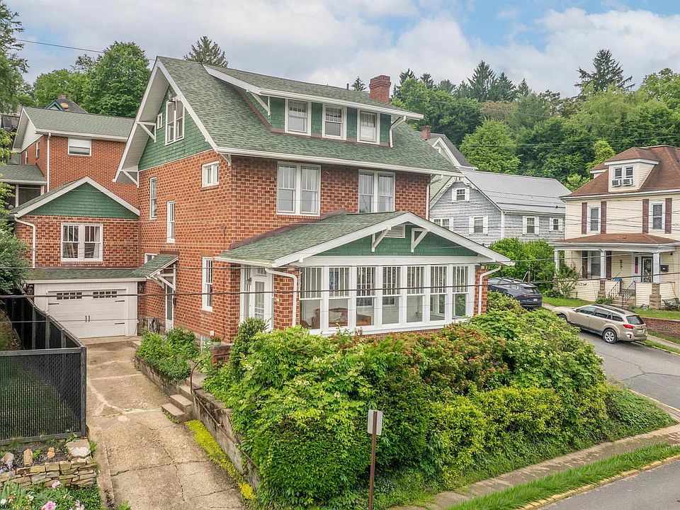1st image of 46 Maple Ave
