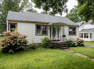 91 Ferguson Ave, South Burlington, VT 05401