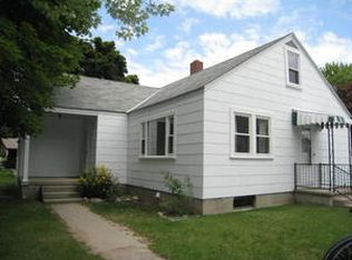 531 6th St, Sebewaing, MI 48759