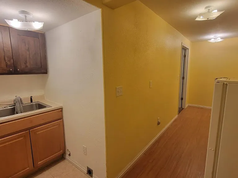 1353 S 1440 E — Photo 17