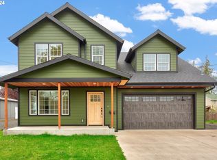 415 N Washington St, Newberg, OR 97132