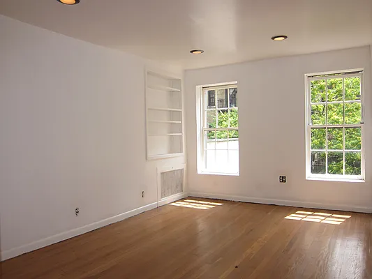 Rented by James Everett Lewis, LREB | media 15