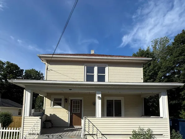 49 Forestville Ave, Plainville, CT 06062