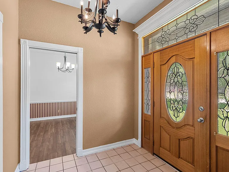 616 Westwood Cir — Photo 5