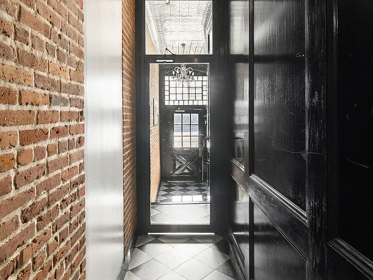61 Grove St #5D — Photo 13