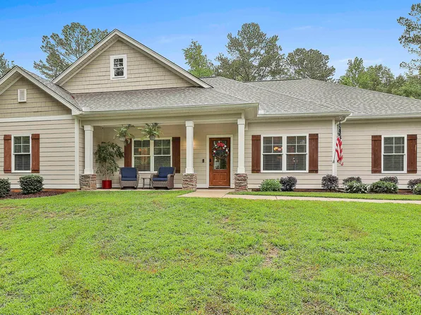 110 Chimney Ct, Lagrange, GA 30240