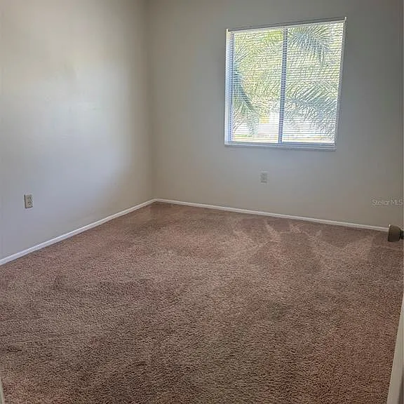 212 Cypress Ln — Photo 8