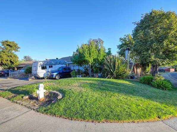 11062-11060 Goller Ct, Rancho Cordova, CA 95670