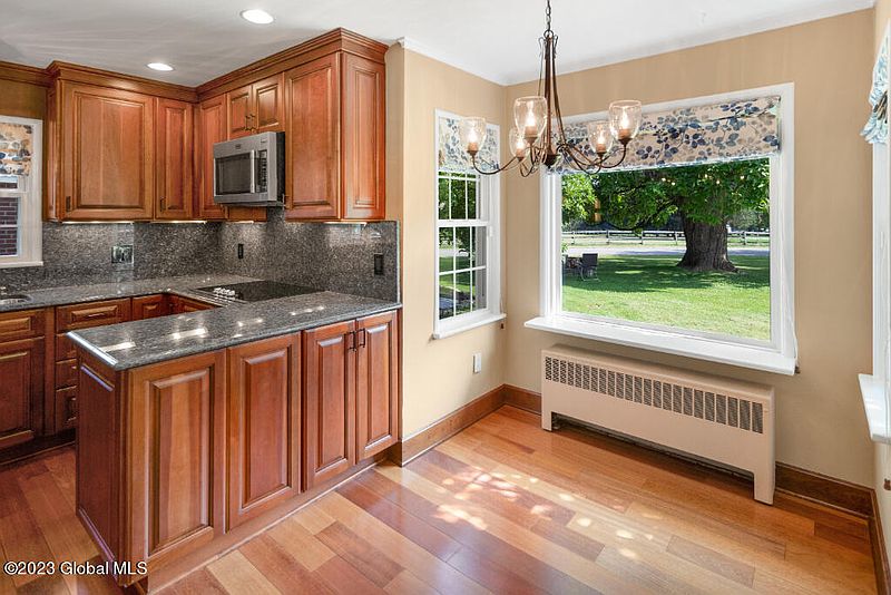 4th image of 344 Farm To Market Road