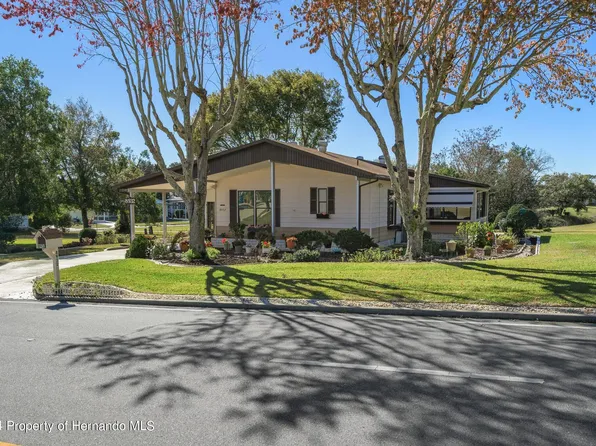 8932 Highpoint Blvd, Brooksville, FL 34613