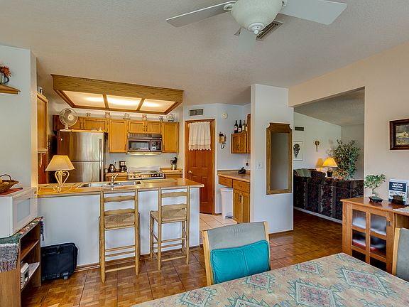 4th image of 117 E Campo Bello Dr