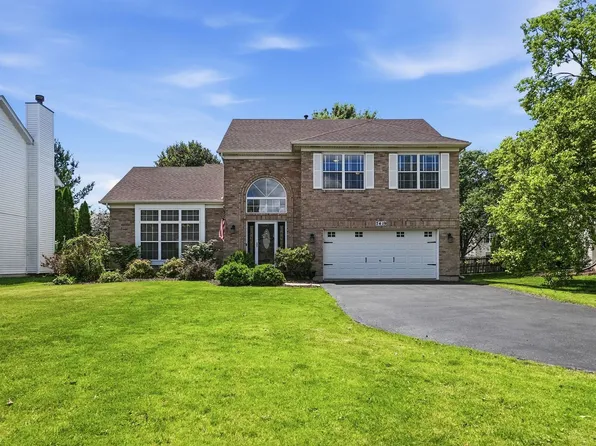 7419 Atkinson Cir, Plainfield, IL 60586