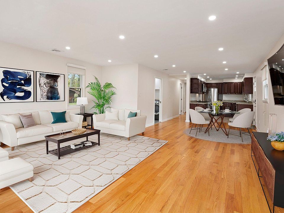 2 Glenmore Ave, Glenwood Landing, NY 11547 Zillow