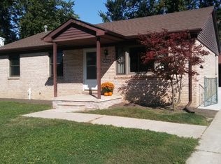 14738 Brest St, Southgate, MI 48195