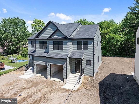 4th image of 427 Almonesson Rd