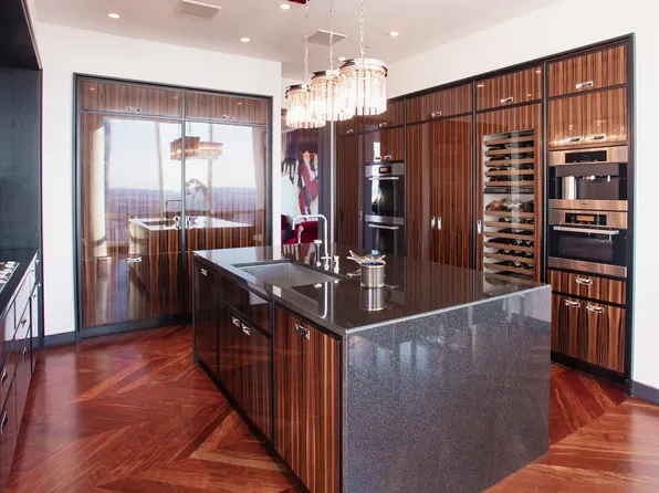 157 West 57th Street image 8 of 18