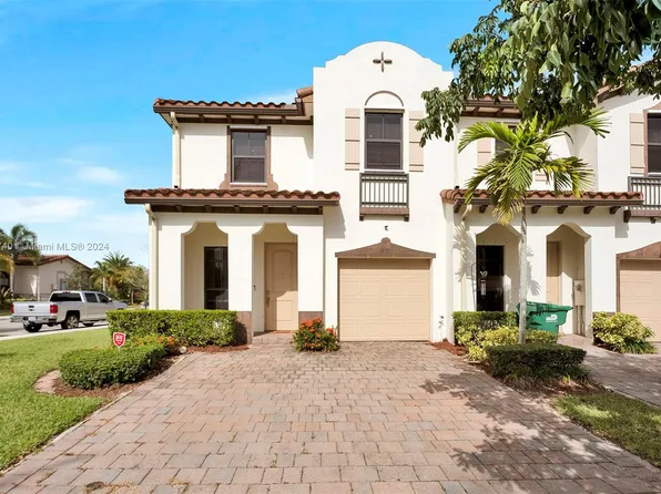 17470 SW 153rd Ave, Miami, FL 33187