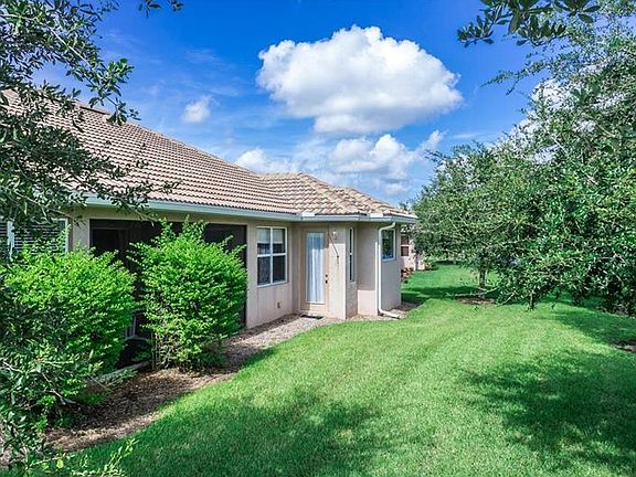 3rd image of 6500 Talon Bay Dr