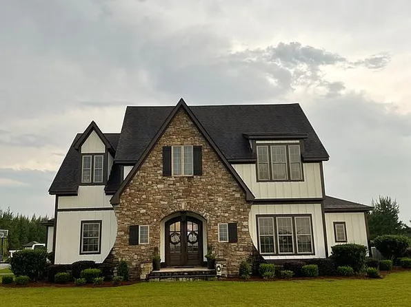 1582 Strickland Rd, Headland, AL 36345