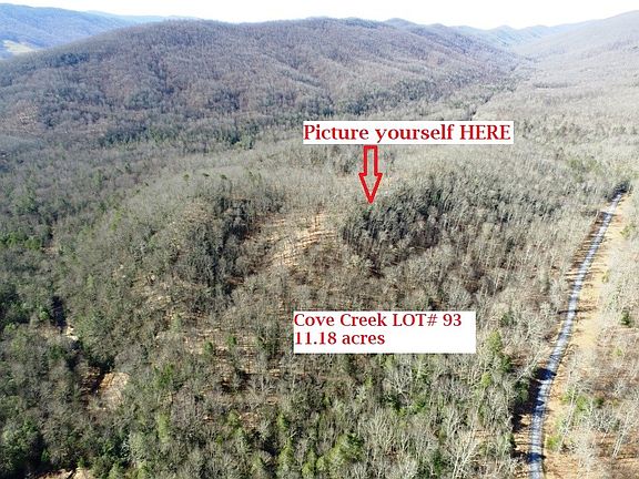 4th image of Pine Knoll Ln
