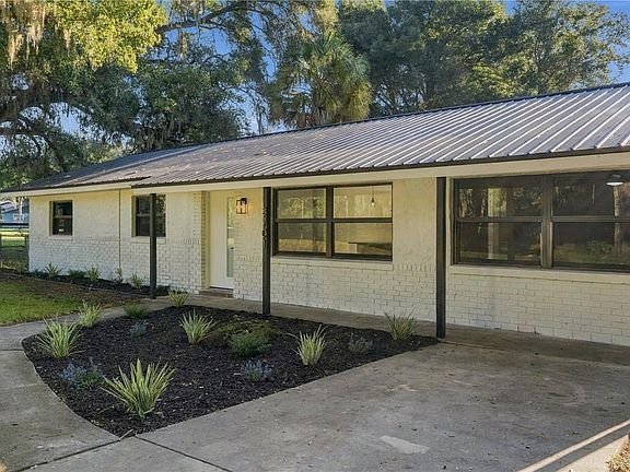 2nd image of 3701 NW 20TH AVENUE