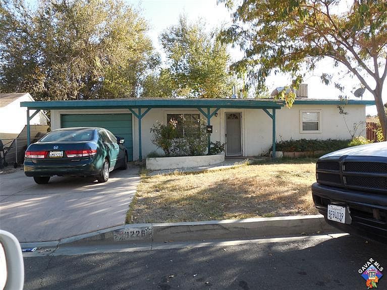 1st image of 1226 W Lumber St