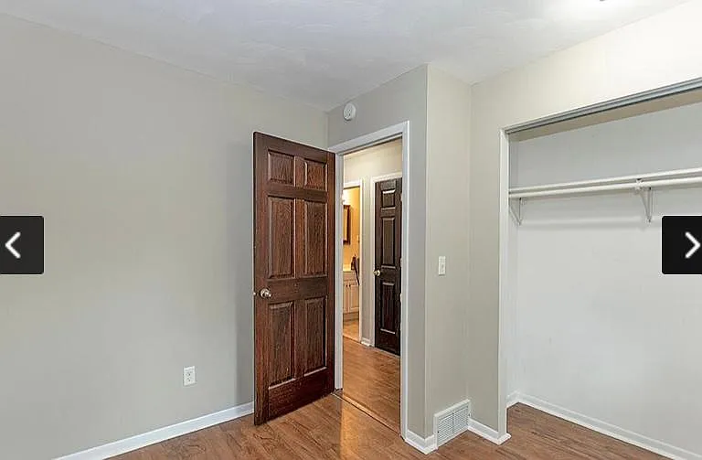 1732 Burcham Dr — Photo 8