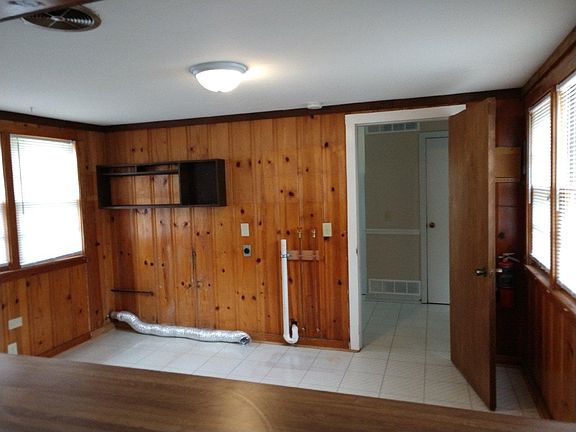 5th image of 537 E Kirwin Ave