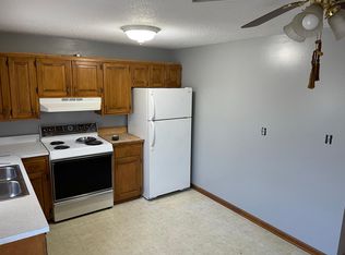 2207 Dagley St #B, Excelsior Springs, MO 64024