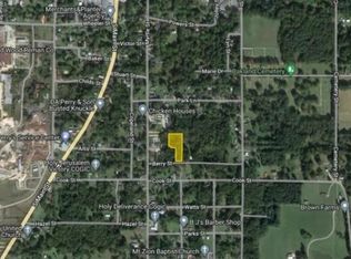 Berry St, Warren, AR 71671