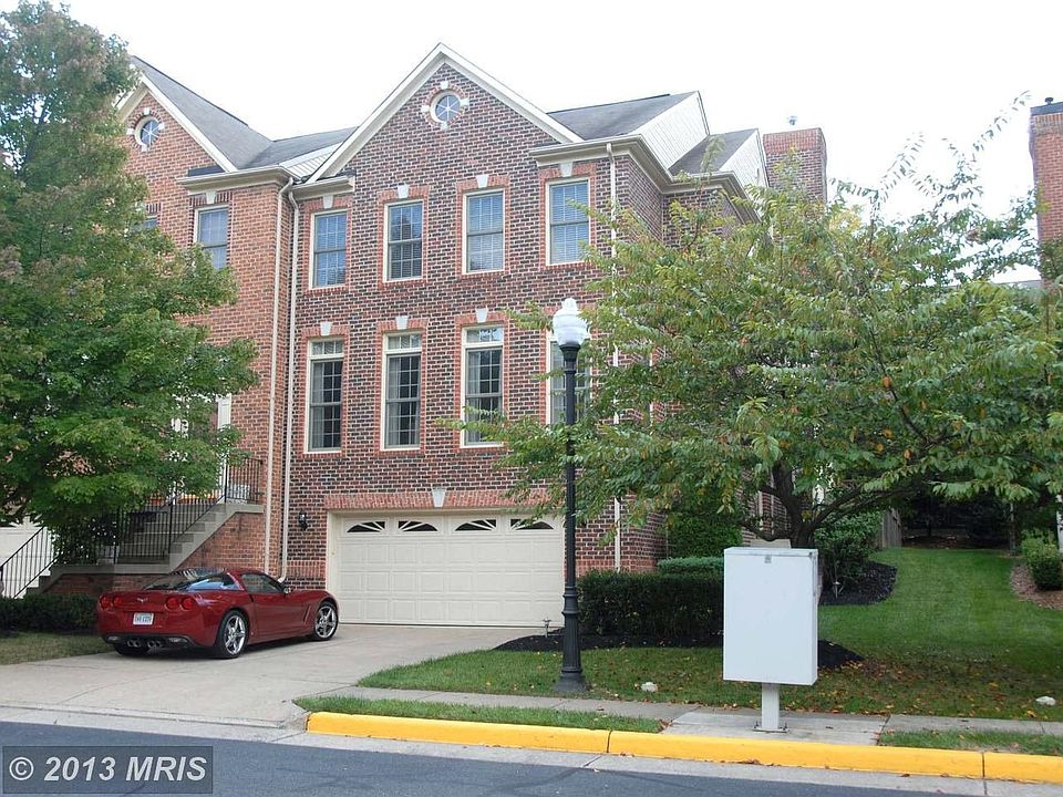 1st image of 10449 Courtney Dr