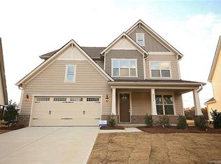 8236 Cornhill Ave, Charlotte, NC 28277
