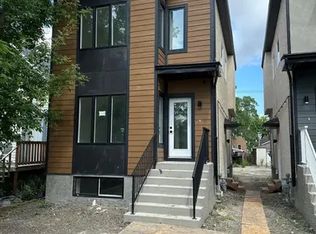 633A Rosedale Ave #1A, Winnipeg, MB R3L 1M4