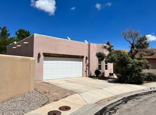 2258 Calle De Alifas SW, Los Lunas, NM 87031