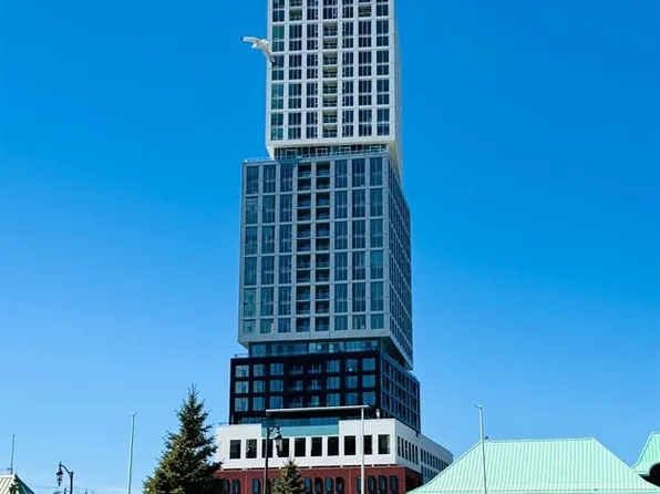 39 Mary St, Barrie, ON