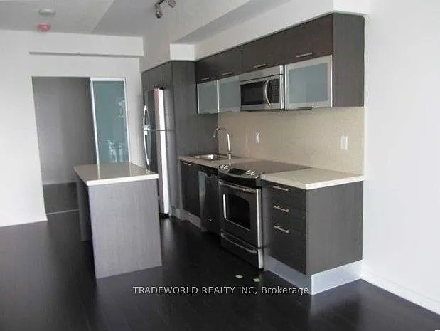 386 Yonge St #1909 — Photo 5