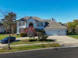 2015 Tree Farm Ct, Buffalo Grove, IL 60089