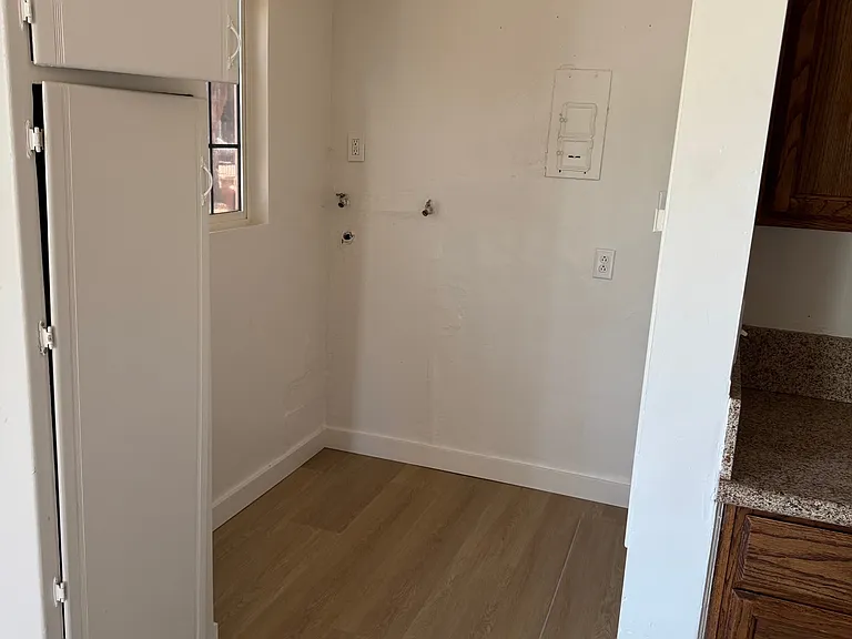 1300 Stockton St #A — Photo 6