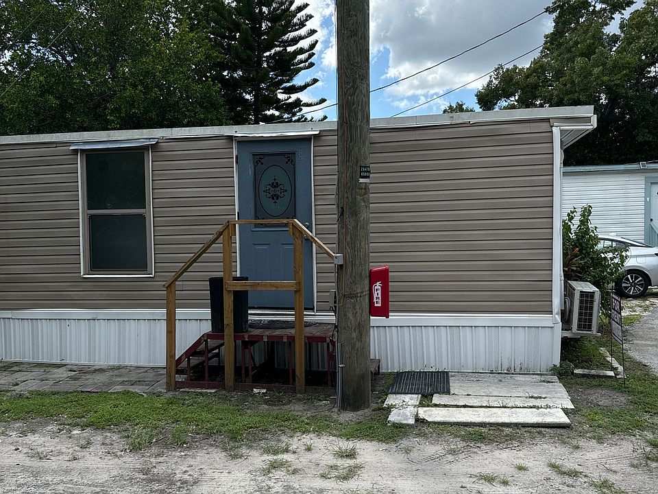 1st image of 11123 N Nebraska Ave Lot 15