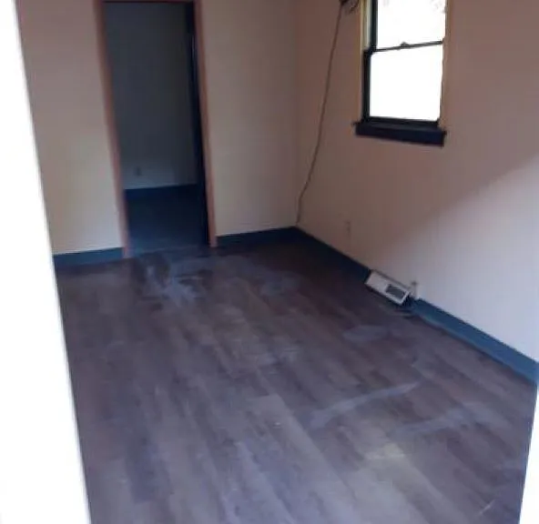 495 E 2nd St — Photo 1