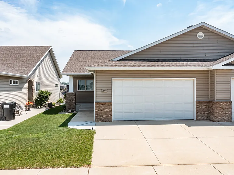2304 Marina Rd SE #1 — Photo 11