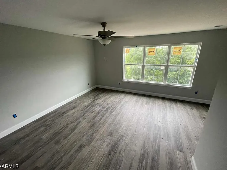 292 Judson Way — Photo 9