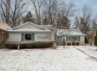 22920 Esther Ave, Fairview Park, OH