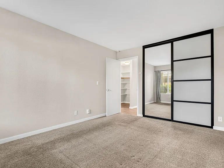 2562 Walnut Blvd #57 — Photo 19