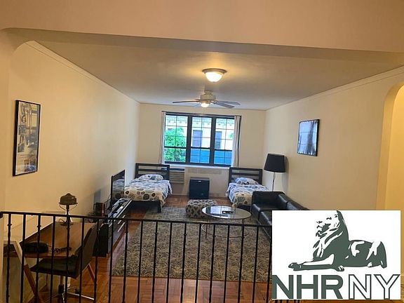 2nd image of 205 W 15th St APT 2H