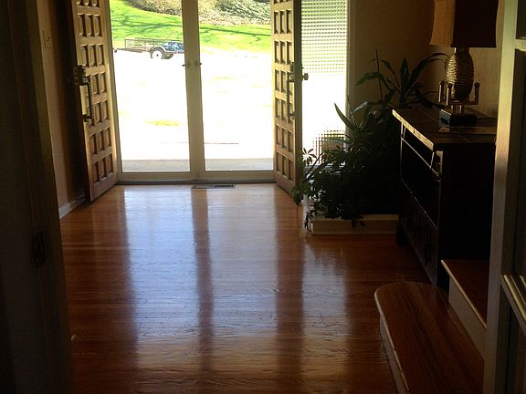 3rd image of 8015 Corteland Dr