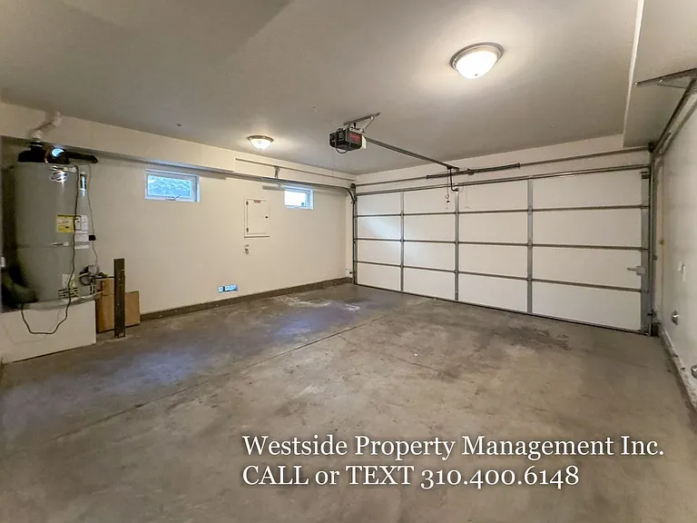 6546-6548 1/2 La Mirada Ave — Photo 23