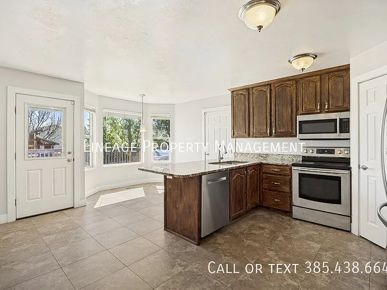 13863 S Kessler Peak Dr #A — Photo 18